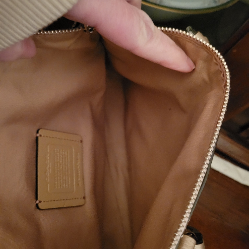 Coach Mini Kelsey In Metalic Gold Pebbled Leather - Picture 10 of 10